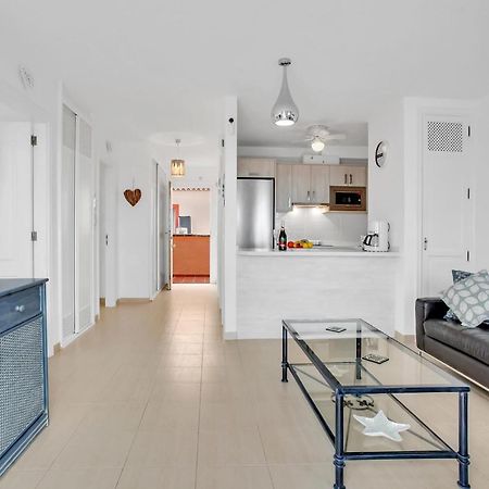 Top Floor, Sea View, Huge Terrace, Heated Pool, Garage Los Cristianos  Esterno foto