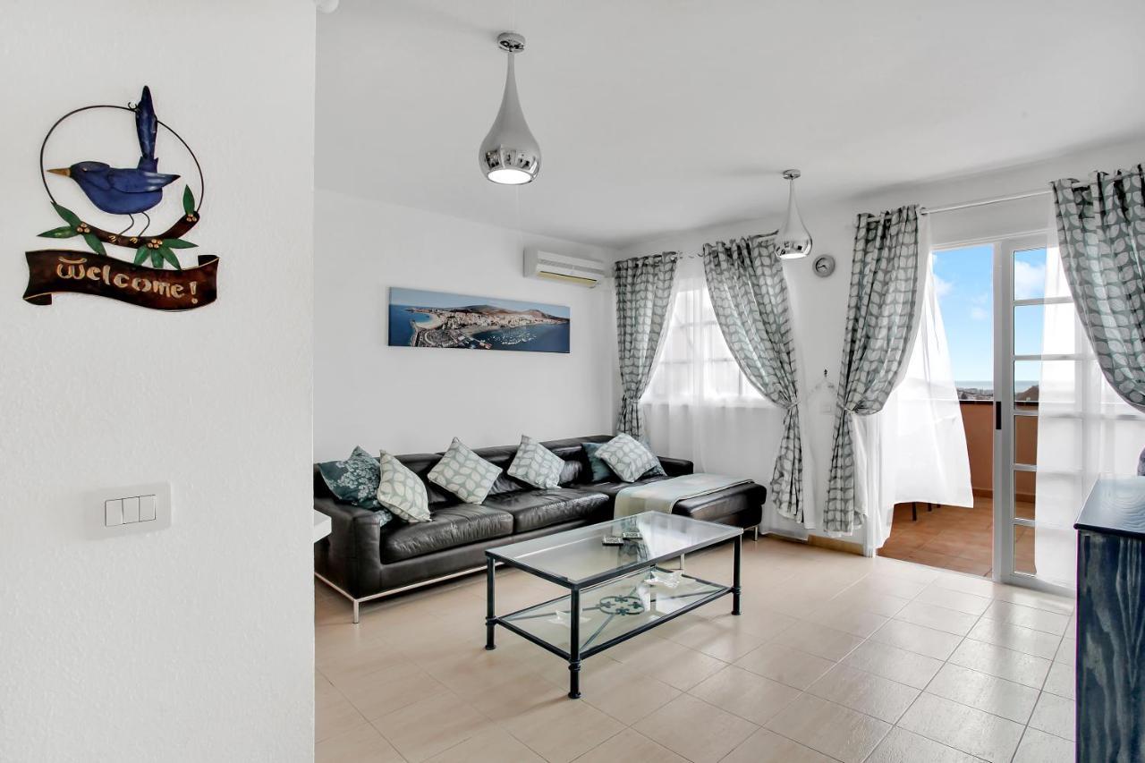 Top Floor, Sea View, Huge Terrace, Heated Pool, Garage Los Cristianos  Esterno foto